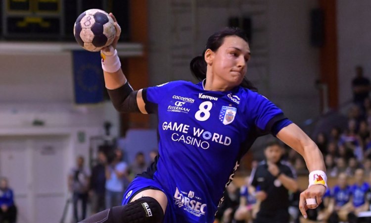 Cristina Neagu a devenit cea mai bună marcatoare din istoria EHF Champions League